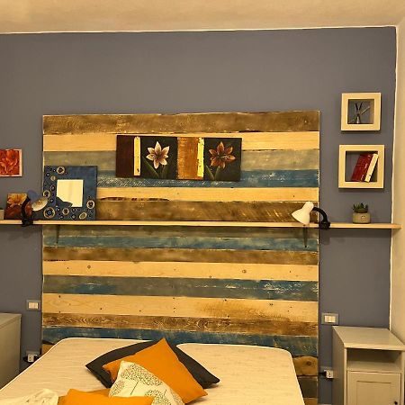 Iknos Guest House Olbia Esterno foto